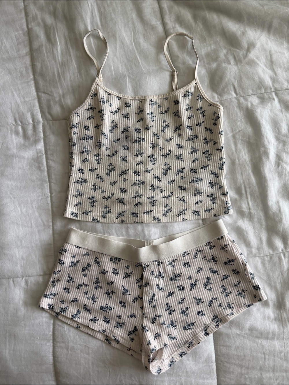 Edikted Pajama Set